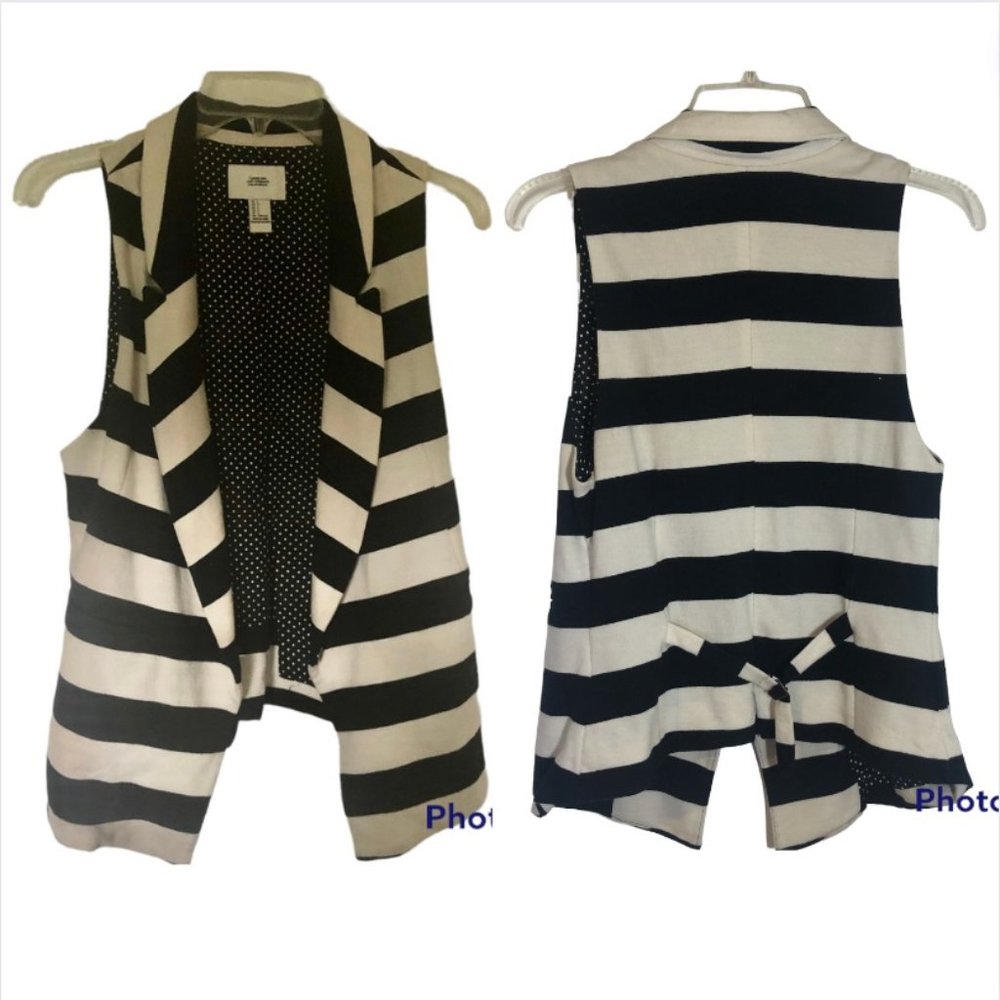 Black/Cream striped Vest I love H81 Forever 21 Size L